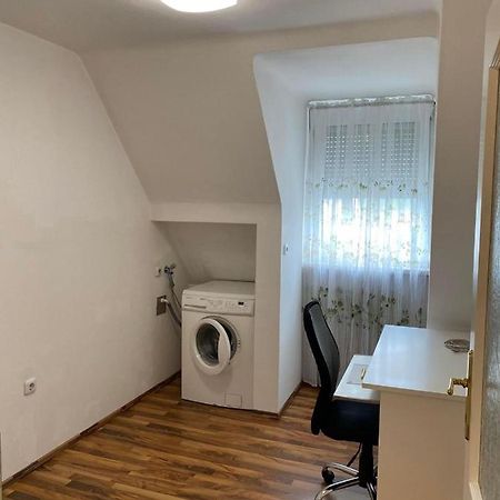Montel Park - Linz Danube River Apartment Exterior photo