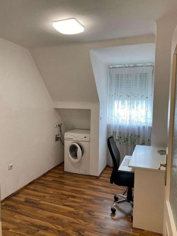 Montel Park - Linz Danube River Apartment Exterior photo